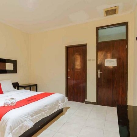 RedDoorz @ Dwipa Wisata Hotel Bandar Lampung Bagian luar foto