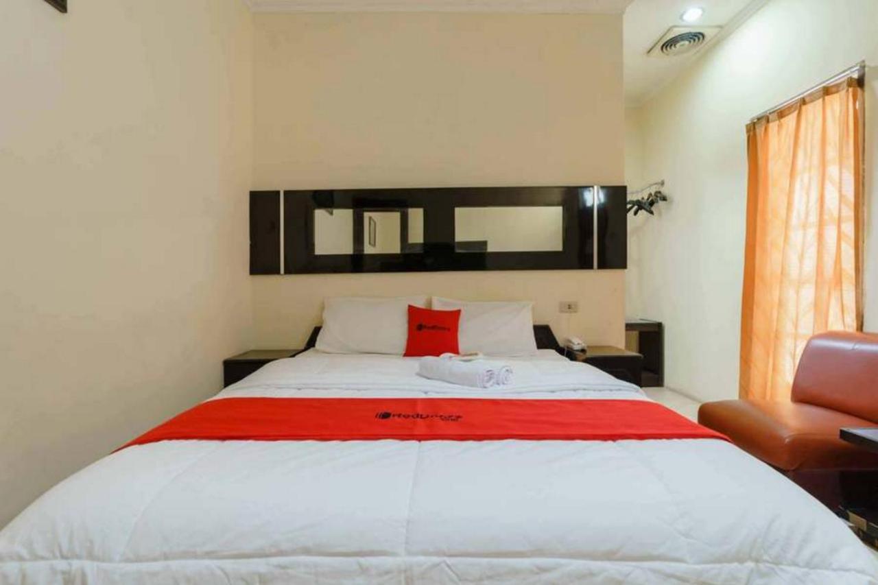 RedDoorz @ Dwipa Wisata Hotel Bandar Lampung Bagian luar foto