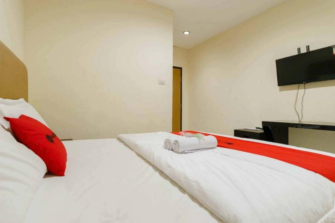 RedDoorz @ Dwipa Wisata Hotel Bandar Lampung Bagian luar foto